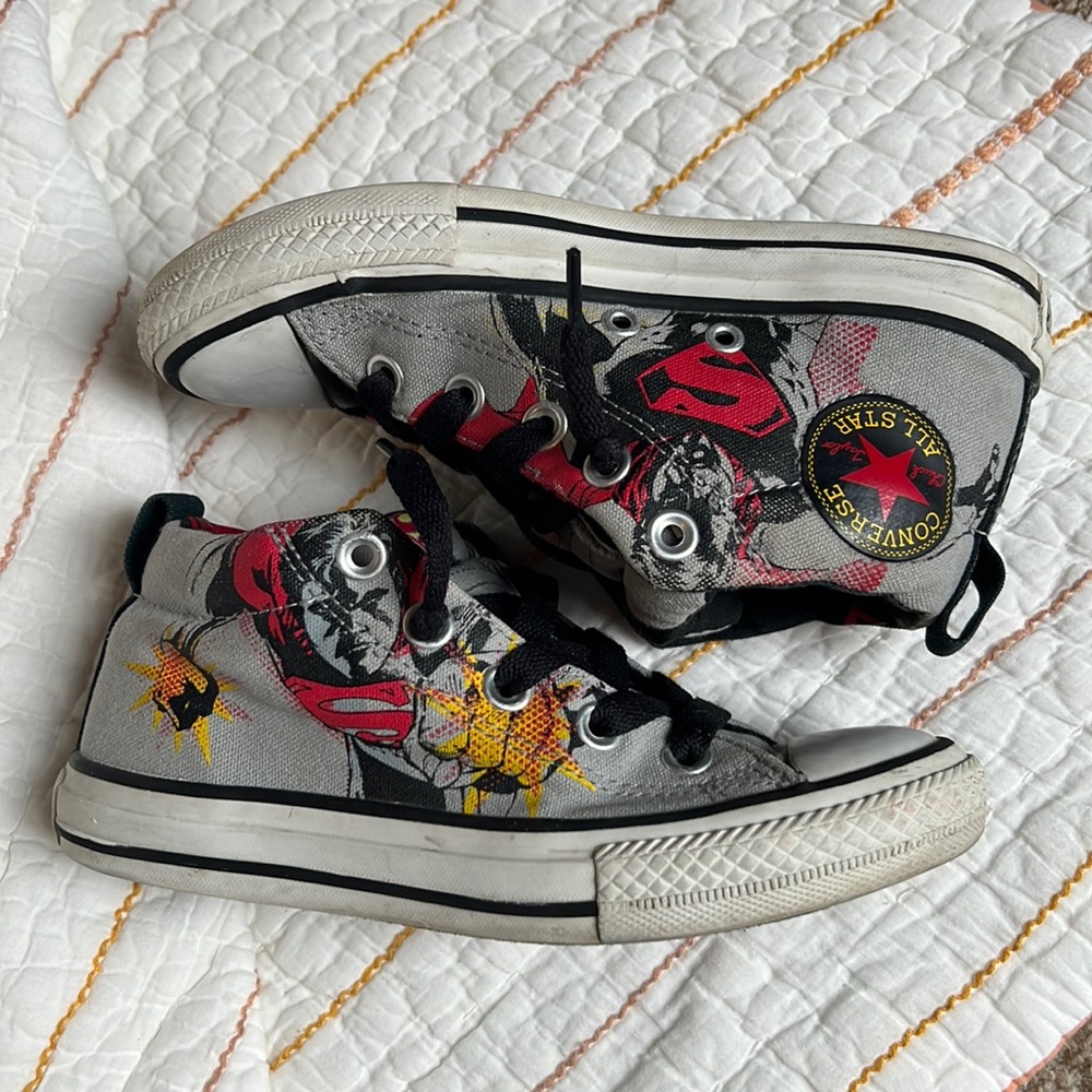 Superman converse slip on RARE